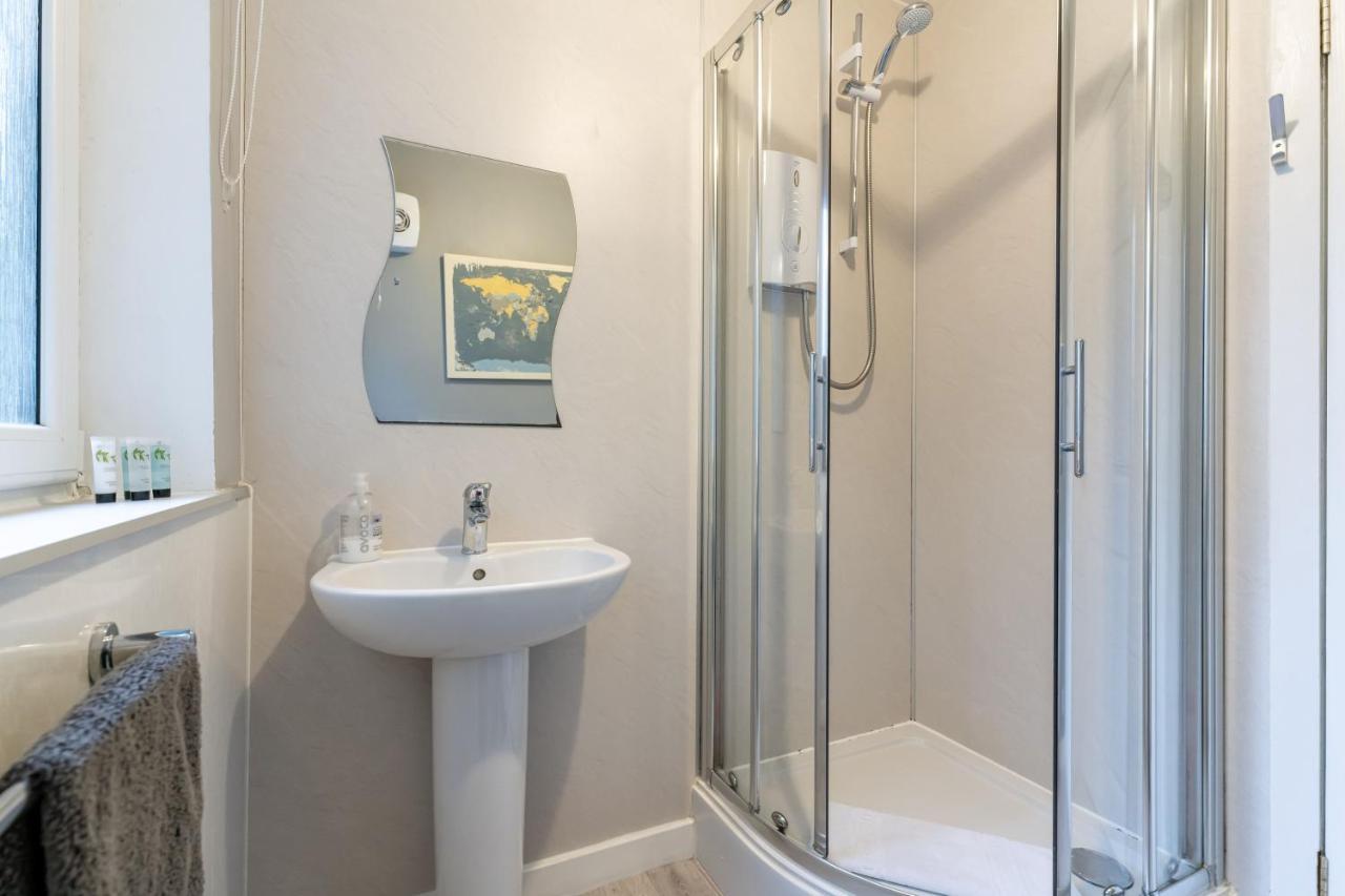 Ground-Fl Two Bedroom Apartment In Bridge Of Allan Exteriör bild